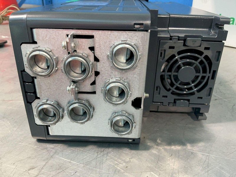 SCHNEIDER  ELECTRIC GRAPHIC DISPLAY TERMINAL ALTIVAR 930   -  ATV93OU22N4