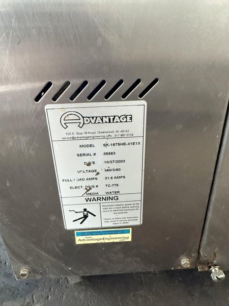 ADVANTAGE ENGINEERING WATER-CIRCULATING TEMPERATURE CONTROL UNIT. STOCK # 1115624