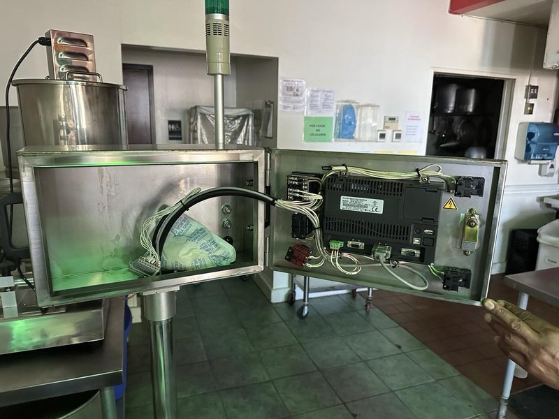 Preferred Packaging RT-85 Semi-Automatic Cup Sealer, 2012