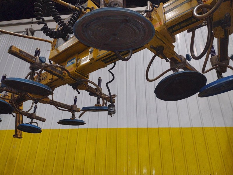 5,000 LBS ANVER MODEL #E500M10-200-5/44 VACUUM SHEET LIFTER:YOBRO #25016