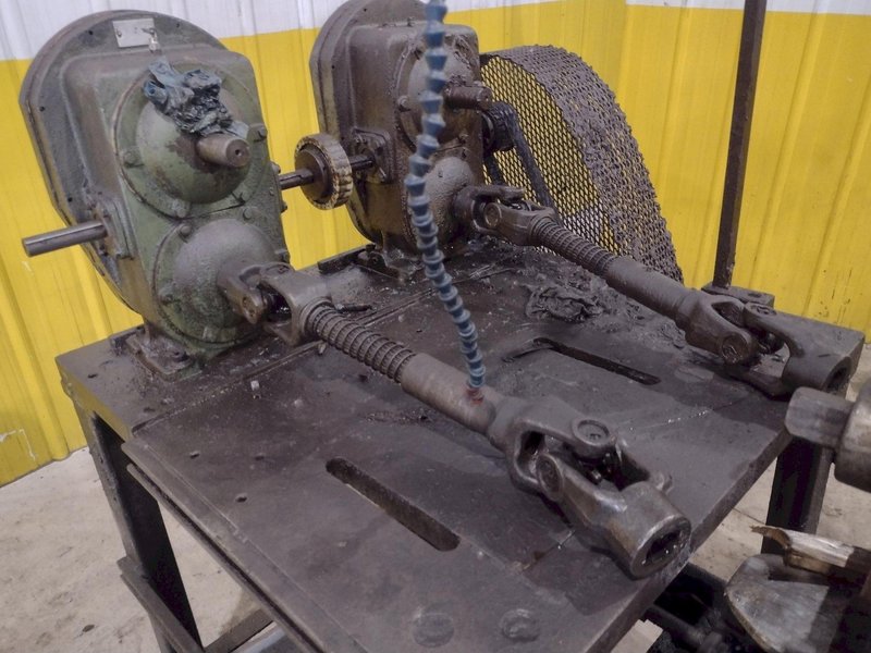 2 STAND x 2&quot; YODER UNIVERSAL DRIVE ROLLFORMER: STOCK #23430