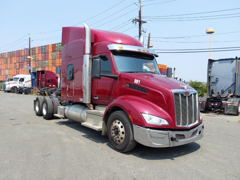2022 Peterbilt 579 1XPBDP9X3ND763151