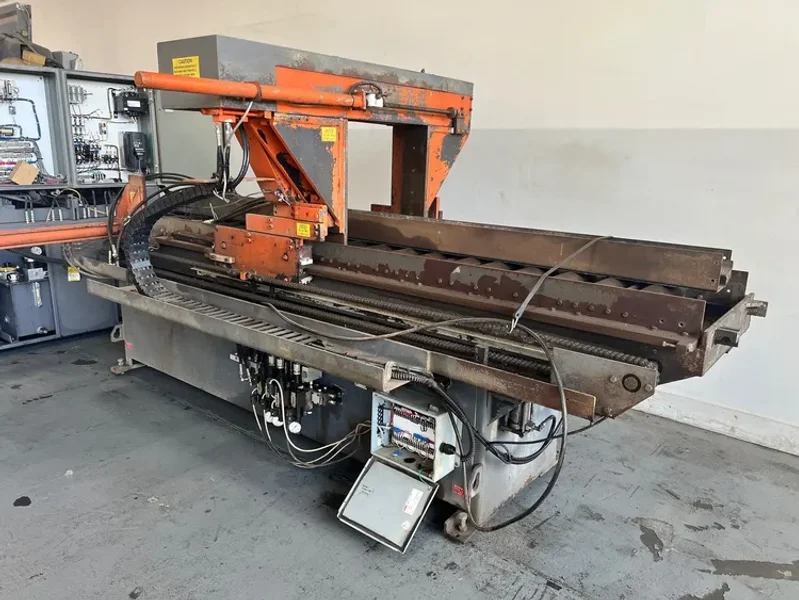 HEM 18" X 24" FULLY AUTOMATIC TILT FRAME VERTICAL BANDSAW MODEL VT120 HA-60 TS