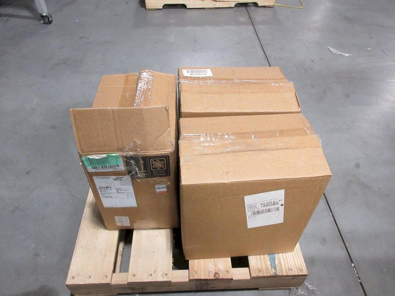 Honeywell Eye Saline 11 1-Gallons Total- Auction Item