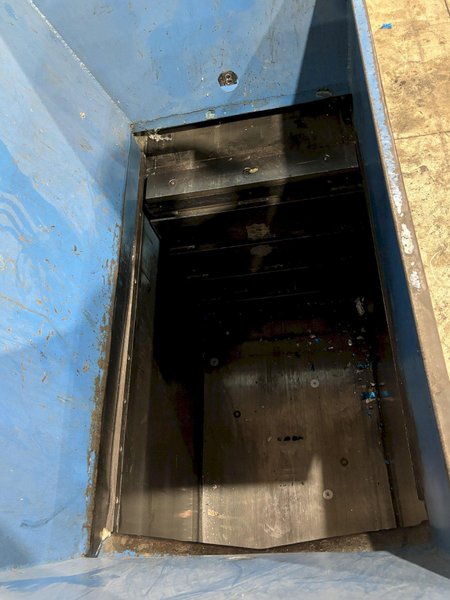 30&quot; X 72&quot; INTERNATIONAL MODEL #1272-HD HORIZONTAL HYDRAULIC CLOSED DOOR BALER: STOCK #21346