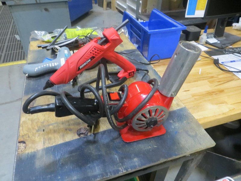 Master Heat Gun, Arrow GT 300, Misc. Glue Guns- As Shown- Auction Item