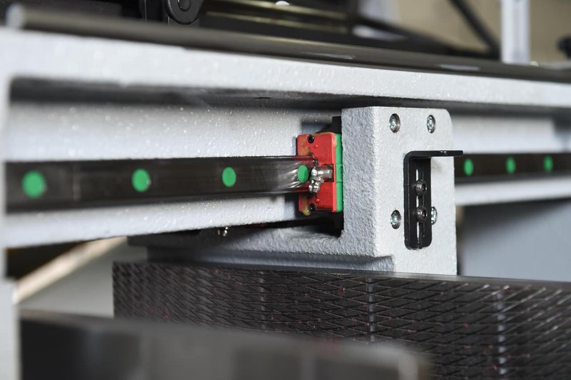 NEW 16"H x 20"W HYD-MECH MODEL S-23A AUTOMATIC HORIZONTAL PIVOT BAND SAW
