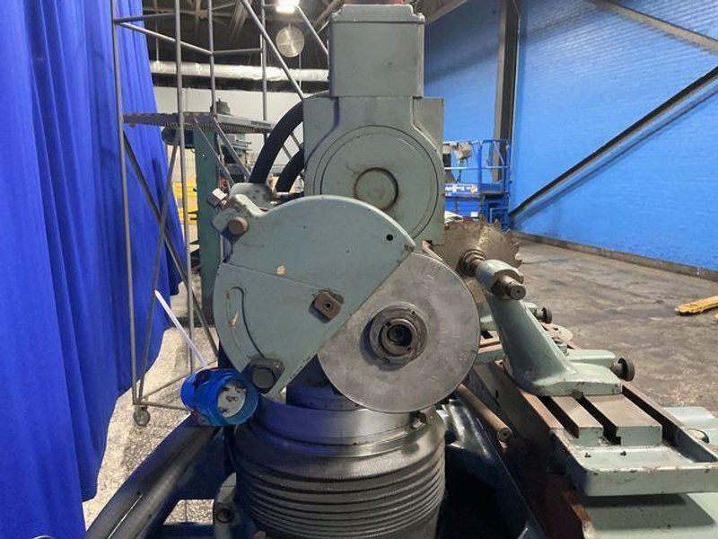 Cincinnati Milacron 6” And 3.5” Grinding Wheels, 6”x36” Table Cutter &amp; Tool Grinder - 2mt