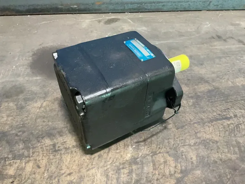 DENISON HYDRAULICS HYDRAULIC PUMP   -  T6E 052 1R01 A1