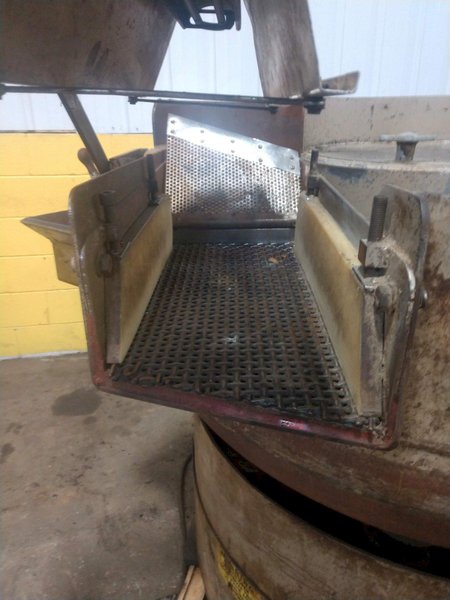 5 CUBIC FOOT ROTO-FINISH MODEL #ER-405D-00-A30 &quot;SPIRATRON&quot; VIBRATORY BOWL FINISHER: STOCK #13508