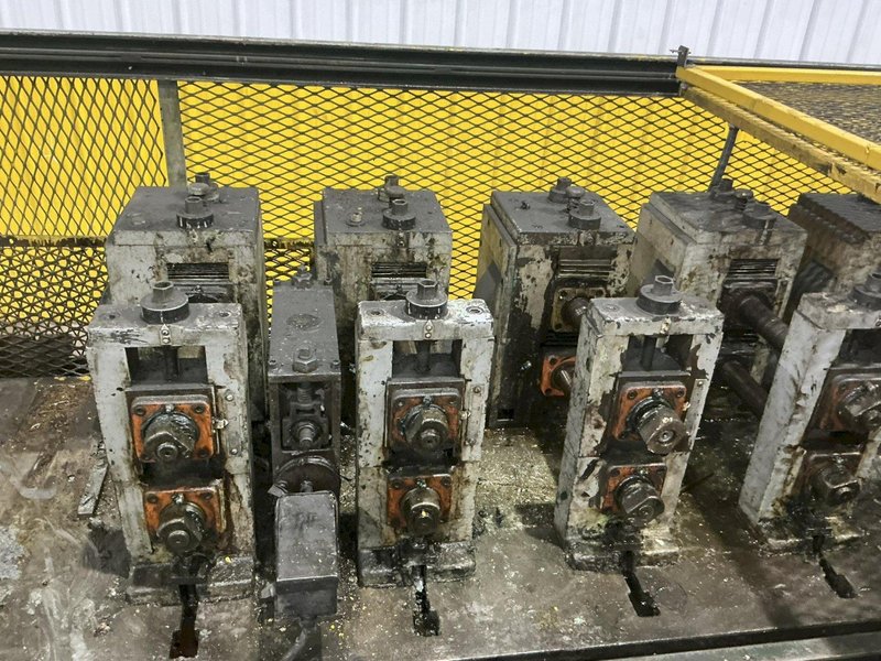 6 STAND X 1.5" ARDCOR MODEL #1-F ROLLFORMER: YOBRO #25222