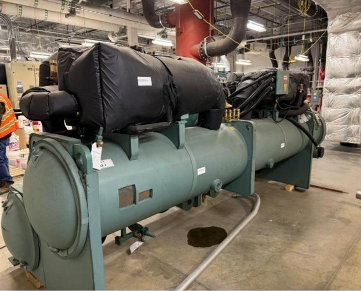 250 Ton York Heat Recovery Screw Chiller Model YVWAMBM3EE, 2025 – Unused