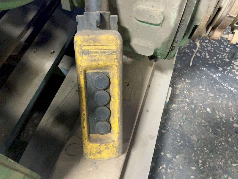P&amp;H 6000 LBS ELECTRIC HOIST  -  42J-11D