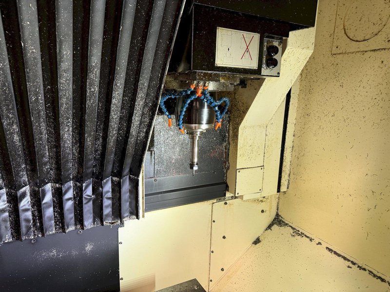 2015 Used Mazak VCU-500U 3X CNC Vertical Machining Center For Sale