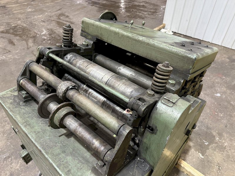 18" x .125" LITTELL MODEL #418D-7PDL POWERED STRAIGHTENER: STOCK #19805