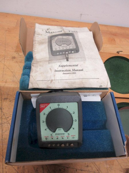 Federal Maxum Plus Digital Indicator, Teclock .030" Travel .0005" Dial Indicator, DoAll 2" &amp; 4" Optical Flats- Auction Item