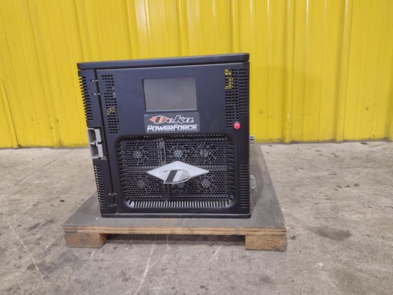 DEKA POWERFORCE MODEL #900EB3-18P BATTERY CHARGER: YOBRO #25427