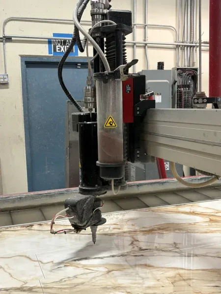 2024 OMAX MAXIEM 2040 | Waterjet Cutters