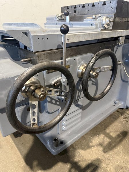 2.5" DEVLIEG 2B-36 SPIRAMATIC HORIZONTAL BORING MILL W/ TOOLING. STOCK # 0881425