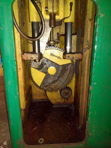 1.25&quot; X 9&quot; D.C. MORRISON MODEL #K KEYSEATER: STOCK #17987