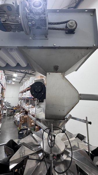 Automatic 10-Head Packing Machine with Integrated Scale System, Domino V320i TTO Printers, Conveyor &amp; Mezzanine, 2020