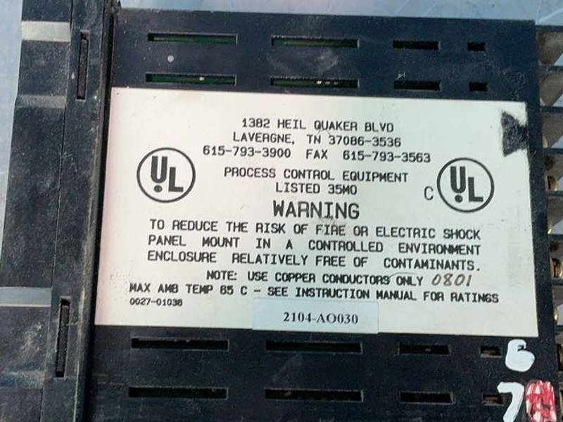 Chromalox Industrial Temperature Controllers - 2104-ao