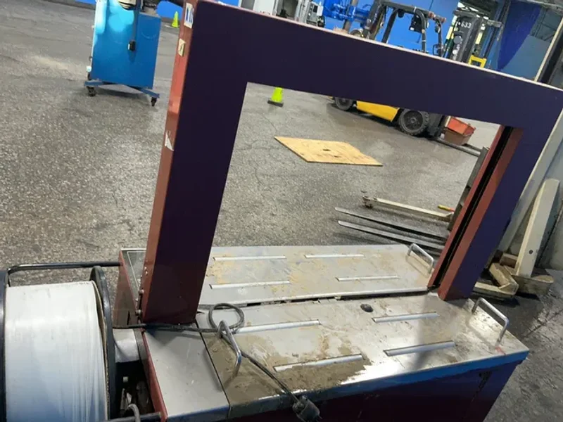 PAC STRAPPING PRODUCTS, INC. 24”X33” V-MAX STRAPPER ARCH STRAPPING MACHINE  -  V-MAX 250