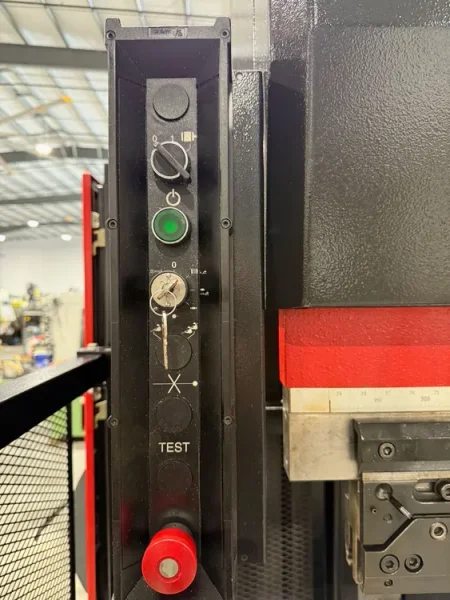 AMADA HFT 50-20S CNC Hydraulic Press Brake 2004’ # 7463