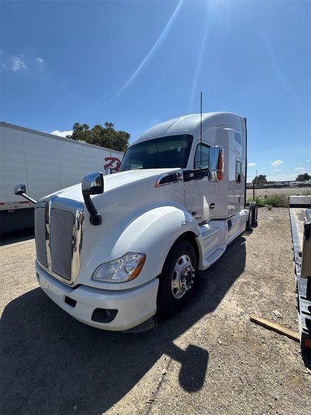 2022 Kenworth T680 1XKYD49X1NJ499802