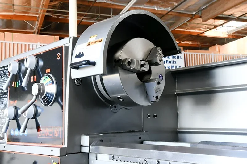 NEW 26" X 120"  GMC MODEL GML-26160 HEAVY DUTY PRECISION GAP BED LATHE