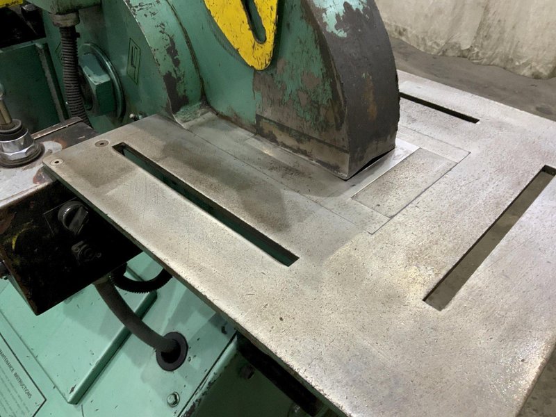 110 TON PIRANHA MODEL # PII 110 HYDRAULIC IRONWORKER: STOCK #80727