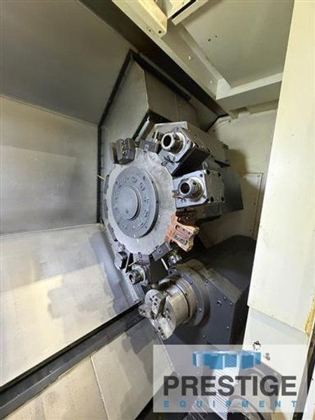 Lathes CNC Three Axis Or More