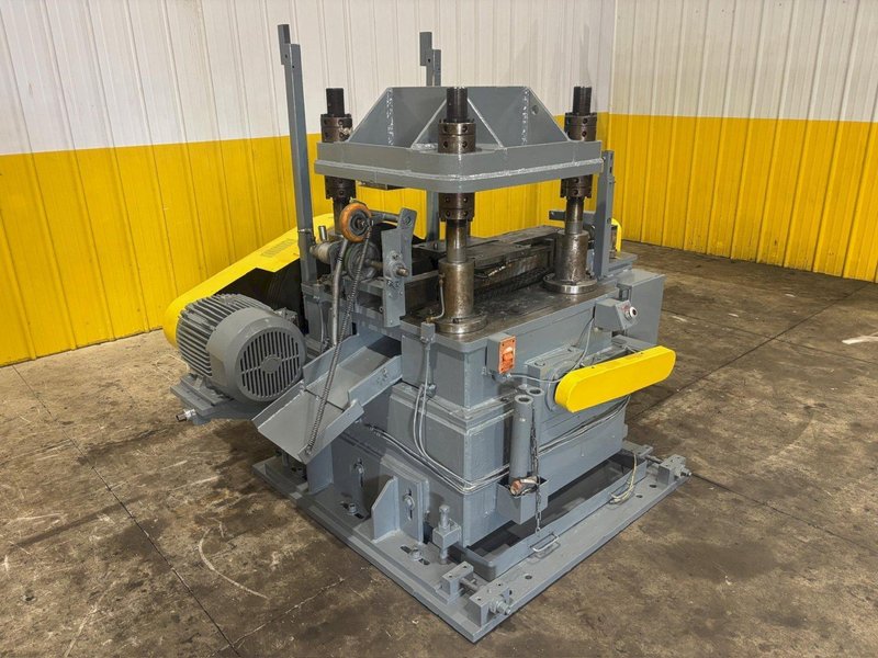 4-POST CUTOFF PRESS AND SERVO DIE ACCELERATOR. STOCK # 0991225