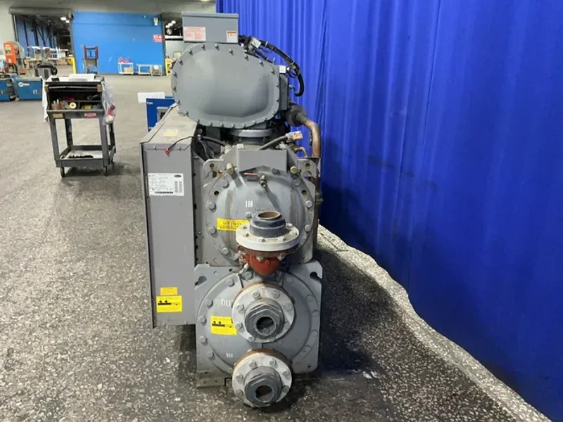 CARRIER 30 BAR WATER COOLED CHILLER  -  30HXC076R—661KA