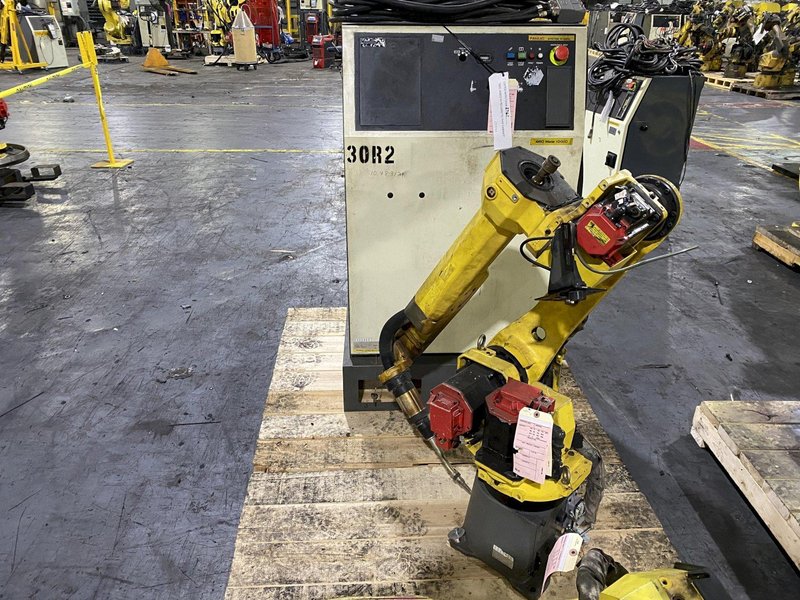 FANUC – ArcMate 100iC/6L w/ R-30iA Controls PARTS ONLY