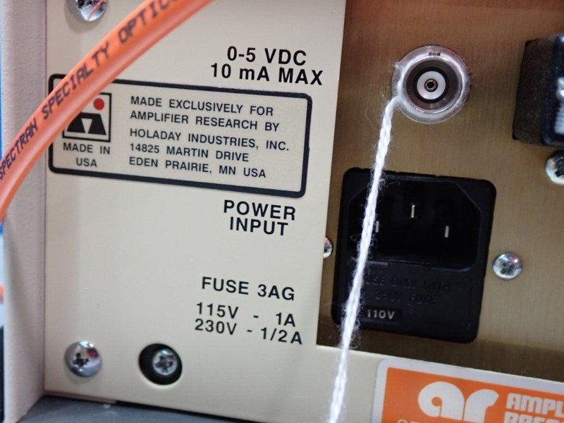 AMPLIFIER RESEARCH ISOTROPIC FIELD MONITOR  -  FM 2000