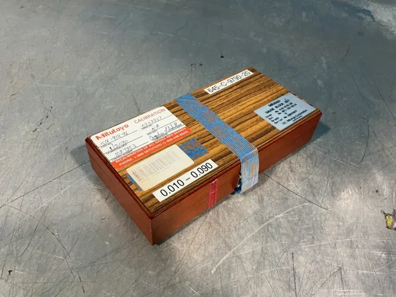 Mitutoyo  Gauge Block Set  - 516-918-26
