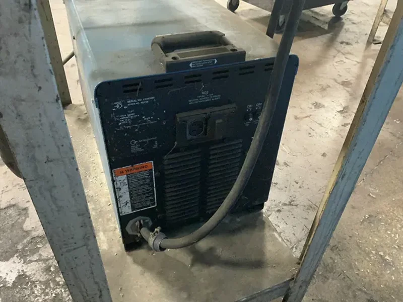Miller  450 A  Welder  - Invision 456mp