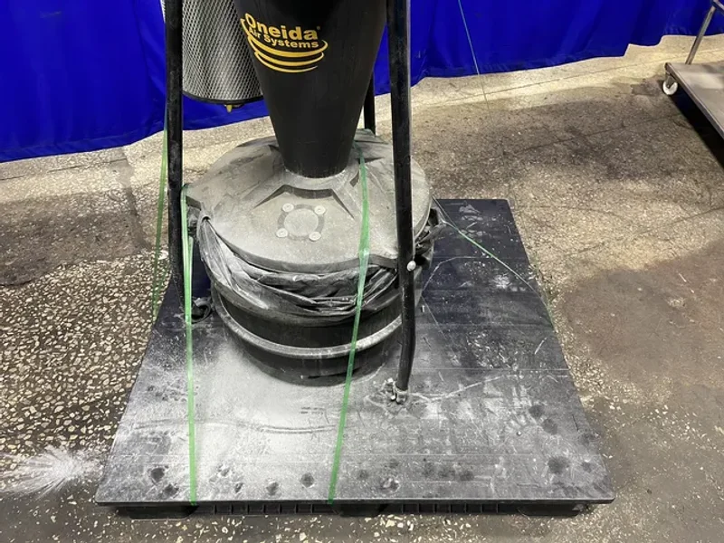 Oneida Air Systems 1.5 Hp Mini Gorilla Molded Portable Cyclone Dust Collector - Xxpm010100h