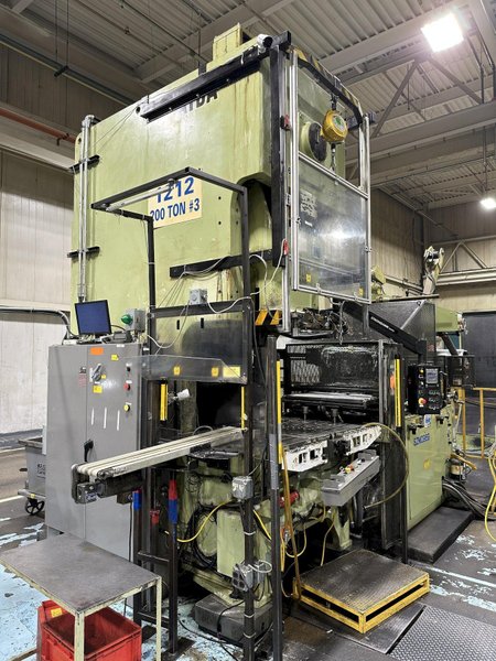 220 TON AIDA #NCI-200(2) PRESS LINE, COMPLETE WITH CWP SPACE-SAVER COIL FEED LINE: STOCK #22209