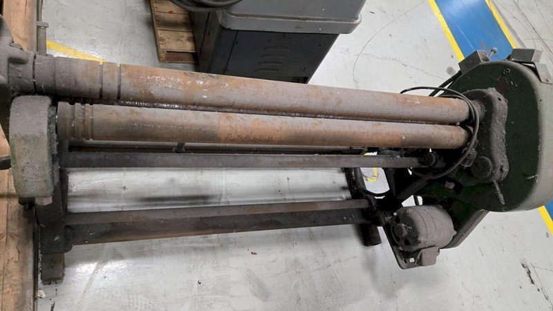 LOWN MODEL B POWER ROLLER USED