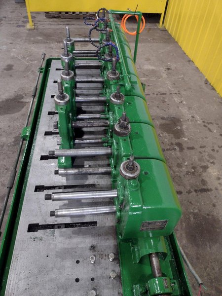 8 STAND X 1.5&quot; YODER MODEL #M1-1/2 ROLLFORMER 8&quot; ROLLSPACE: STOCK #20526