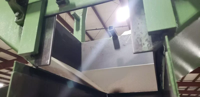 75" Exit Warren Loader