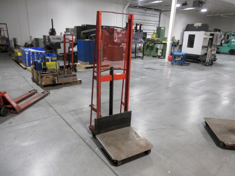 Wesco ESPL-60-2424-3W235 60" Die Cart, 1000lbs Capacity, 15" Load Center, 24" x 24" Platform- Auction Item