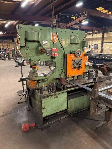 140 TON PEDDDINGHAUS MODEL #PEDDIMAX 110/140 HYDRAULIC IRONWORKER: STOCK #23285