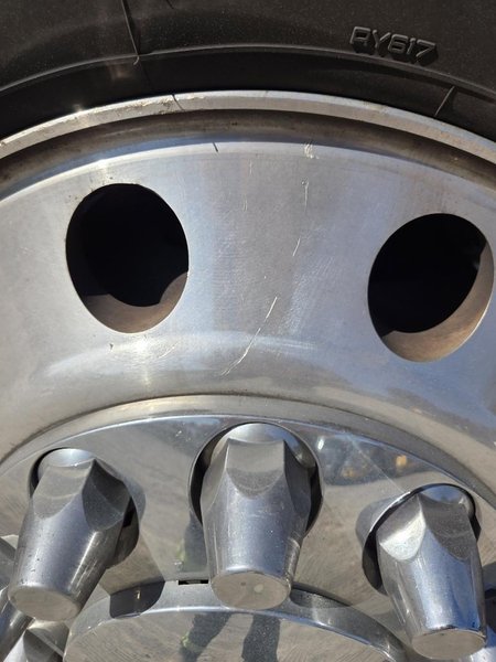 PETERBILT 567 - Trucks