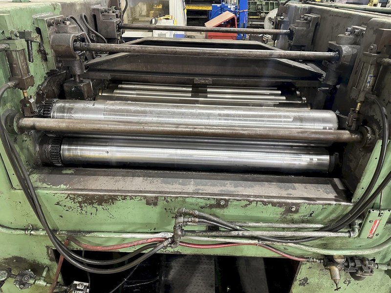 48" X 14 GAUGE AUTOMATIC FEED MODEL 13-32-48 13 ROLL STRAIGHTENER LEVELER: STOCK 19766