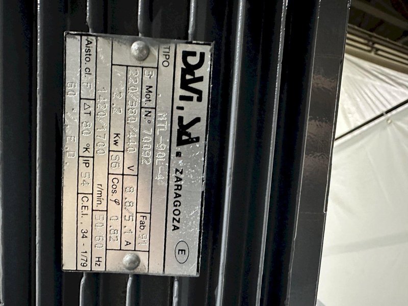 3 HP LAGUN REPUBLIC FTV-1 VERTICAL MILL. STOCK #0743022