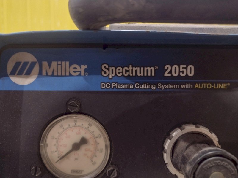 55 AMP MILLER SPECTRUM 2050 DC PLASMA CUTTING SYSTEM WITH AUTO-LINE: STOCK #18703