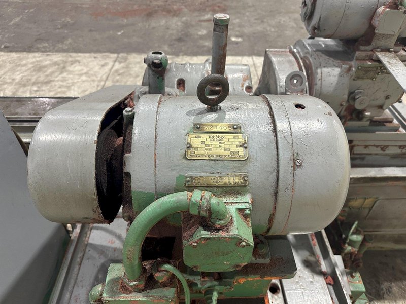 14&quot; x 72&quot; CINCINNATI ROLL CYLINDRICAL GRINDER: STOCK #22532